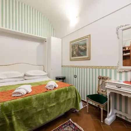 Apartament 0 In The Historic Center Bari